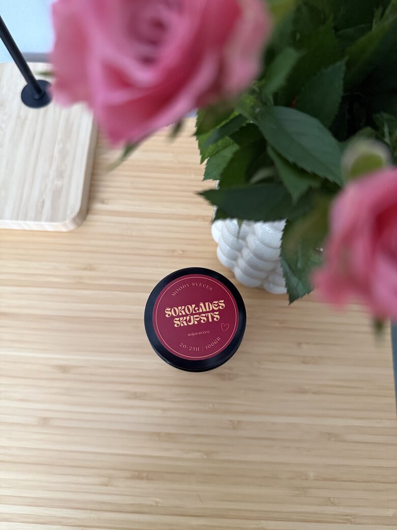 Šokolādes skūpsts – aromātiska sojas vaska svece | 95 g