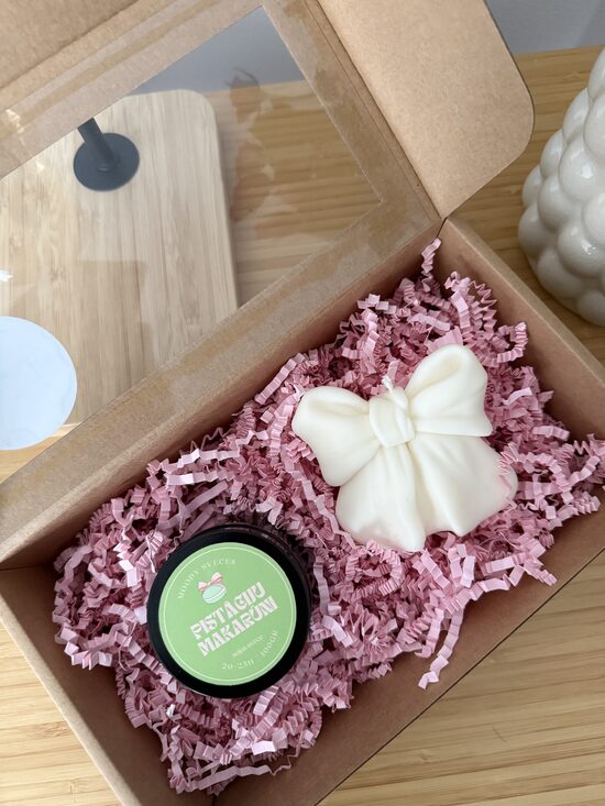 Dāvanu komplekts Pistāciju makarūni & Bantīte