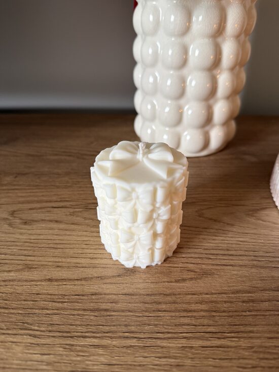 Bantīšu Sapnis – dekoratīvā vaska svece 140 g