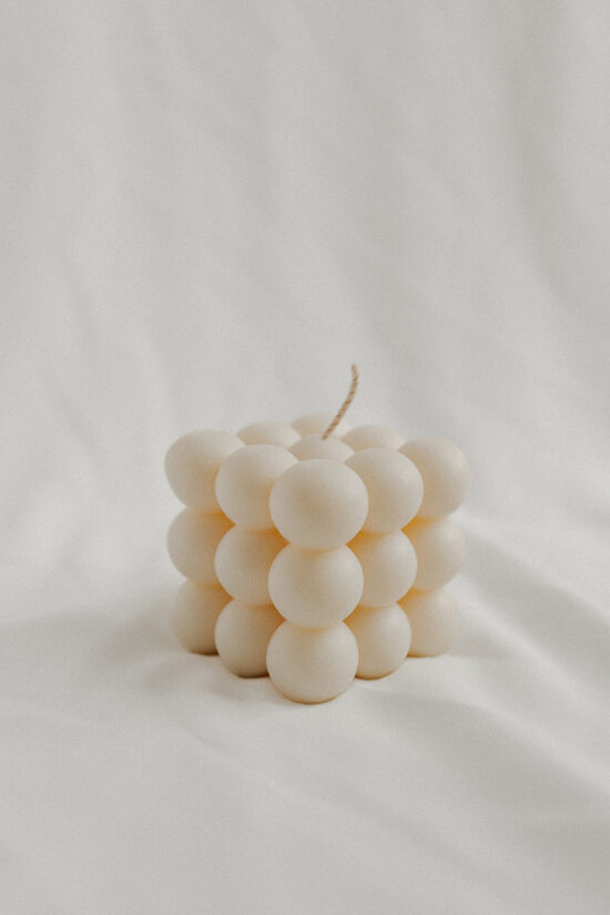 Bubble Candle burbuļsvece no sojas vaska bez aromāta
