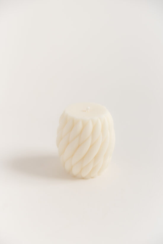 Mazā "Twist" svece 100gr