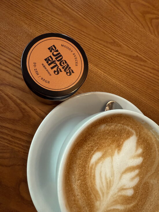 Rudens Rīts aromātiska sojas vaska svece brunā stikla burciņā ar vāku - kafija, vaniļa, pačūlija